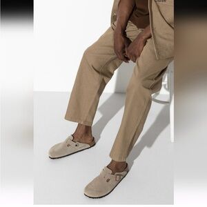 Birkenstock Boston Clogs - Taupe Suede